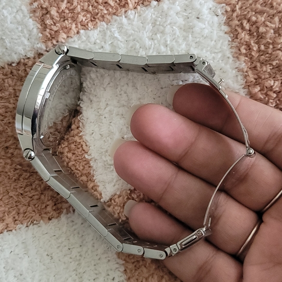 Silver Michael Kors watch - Picture 5 of 10
